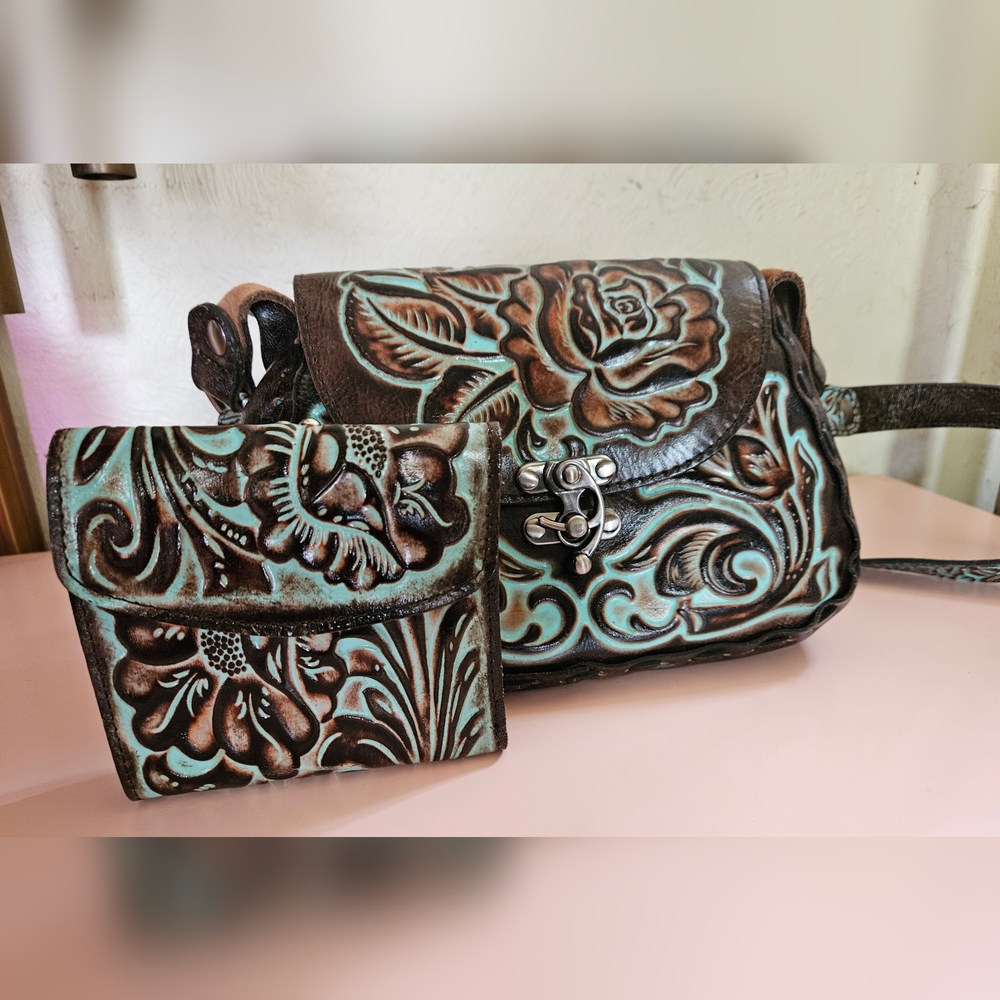 Patricia Nash Turquoise Tooled Michela bag and wallet